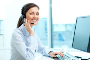 businesswoman-call-center-office-768x512